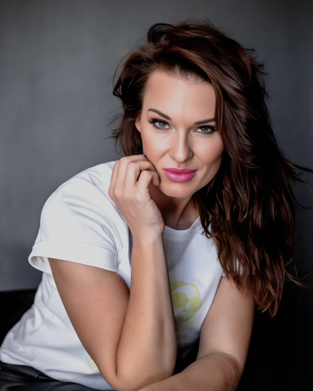 Portrait of Lynné de Jager – Palladium Hair & Beauty celebrity client